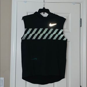 Nike hoodie sleeveless